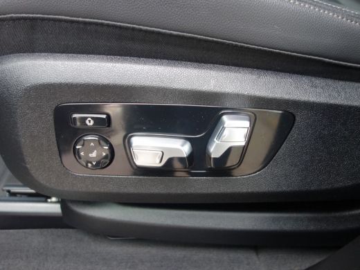 BMW X7 xDrive30d Grijskenteken High Executive VAN PANO NAV/CAM Trekhaak (3500kg) ActivLease financial lease