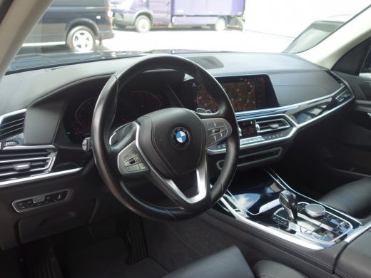 BMW X7 xDrive30d Grijskenteken High Executive VAN PANO NAV/CAM Trekhaak (3500kg) ActivLease financial lease