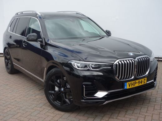 BMW X7 xDrive30d Grijskenteken High Executive VAN PANO NAV/CAM Trekhaak (3500kg) ActivLease financial lease