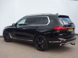 BMW X7 xDrive30d Grijskenteken High Executive VAN PANO NAV/CAM Trekhaak (3500kg)
