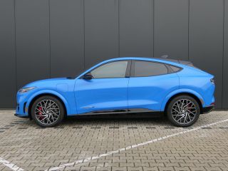 Ford Mustang Mach-E 98kWh AWD GT | Bijtelling 2022! | 487 PK | Panoramadak | 20 inch | Brembo | MagneRide | B&...
