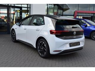 Volkswagen ID.3 Pure 45 kWh Prijs na SEPP € 36895,-  Climatronic, snelladen 135kw, parkeersensoren voor en achter...