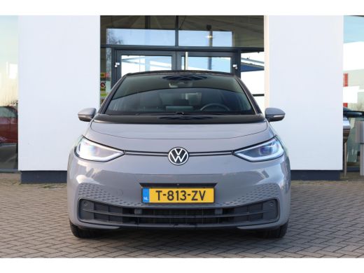 Volkswagen ID.3 Pro 58 kWh Matrix LED koplampen, 18 inch lichtmetalen velgen, Fietsen trekhaak, verwarmde voorsto... ActivLease financial lease
