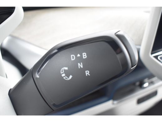 Volkswagen ID. Buzz 1st 77kWh 204PK/150kW LED Matrix ''IQ.Light'' koplampen, verwarmbare voorstoelen, achteruitrijcam... ActivLease financial lease
