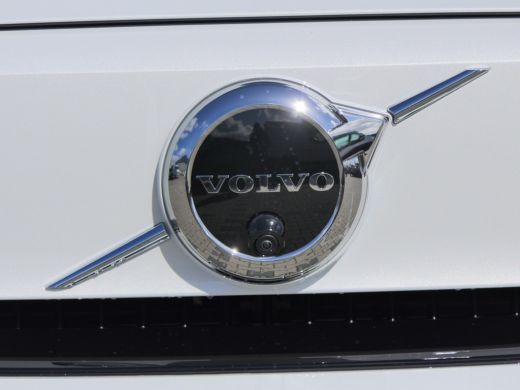 Volvo  C40 Recharge Twin Ultimate 408 pk | Panoramadak l 360 graden camera l AWD l Elek.stoelen ActivLease financial lease