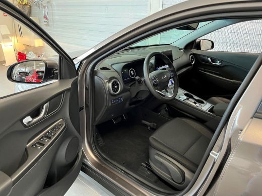 Hyundai KONA EV Fashion 39 kWh | DIRECT LEVERBAAR | SNEL RIJDEN | ActivLease financial lease