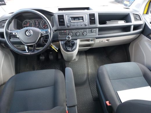 Volkswagen Transporter 2.0 TDI L2H1 DC Hiab kraan Kastinrichting Trekhaak Airco Cruise Comfortline ActivLease financial lease