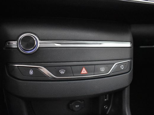 Peugeot 308 SW 1.2 PureTech Blue Lease + Trekhaak ActivLease financial lease