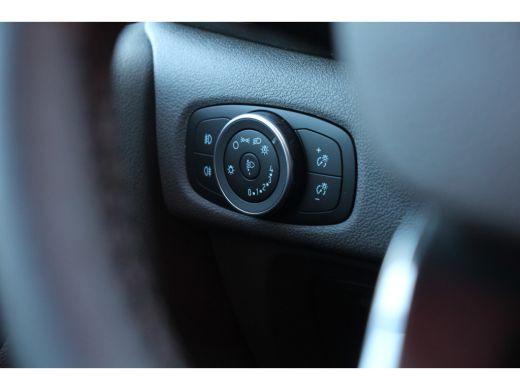 Ford Transit Custom 280 2.0TDCI | NL-AUTO! | 1 EIGENAAR! | CAMERA | NAVI (APPLE CARPLAY & ANDROID AUTO | VOORRUITVERW... ActivLease financial lease