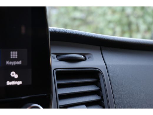 Ford Transit Custom 280 2.0TDCI | NL-AUTO! | 1 EIGENAAR! | CAMERA | NAVI (APPLE CARPLAY & ANDROID AUTO | VOORRUITVERW... ActivLease financial lease
