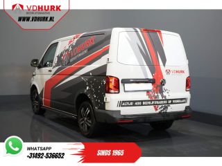Volkswagen Transporter T6.1 2.0 TDI DEMO BPM VRIJ! Carplay/ Cruise/ LMV/ Sidebars/ PDC/ Airco Volkswagen Transporter T6.1 2.0 TDI DEMO BPM VRIJ! Carplay/ Cruise/ LMV/ Sidebars/ PDC/ Airco