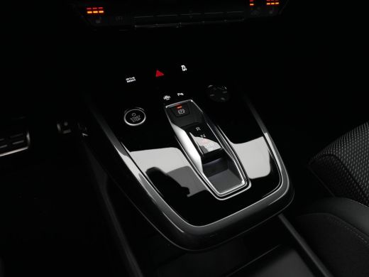 Audi Q4 Sportback e-tron 35 S Line 52 kWh Matrix Led Warmtepomp Virtual Cockpit Side Assist ActivLease financial lease