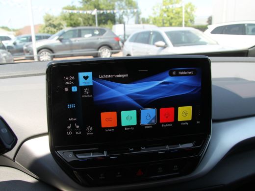 Volkswagen ID.4 First 77kWh 204PK | Org. NL | Trekhaak wegklapbaar ActivLease financial lease