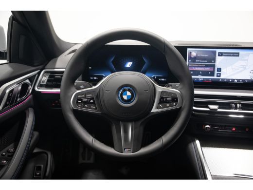 BMW i4 eDrive40 84 kWh M Sportpakket ActivLease financial lease