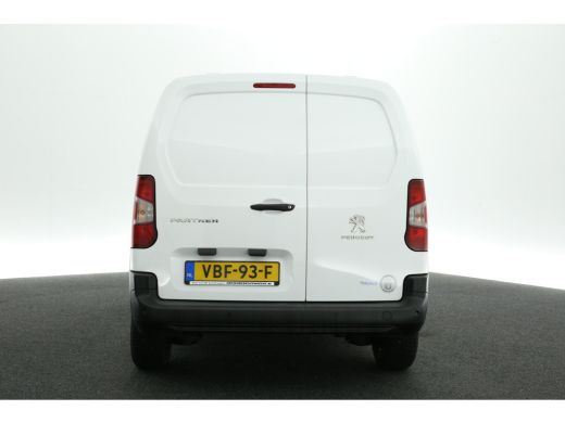 Peugeot Partner 1.6 BlueHDI L2H1 100PK Airco Cruise Navi PDC Elektrpakket Schuifdeur ActivLease financial lease
