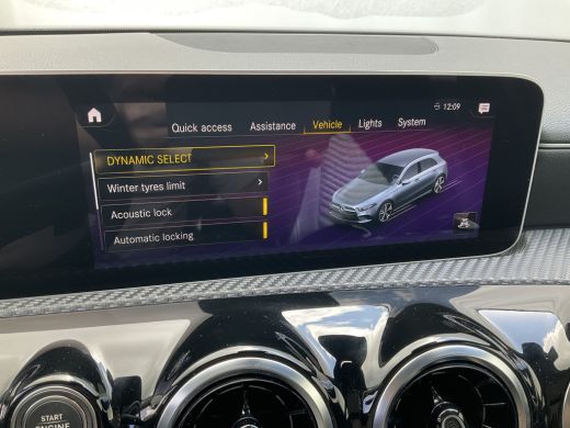 Mercedes A-Klasse 200 164pk Automaat 18 Inch Stoelverw Navi/Cam Widescreen 1Eig Uitstraling! ActivLease financial lease