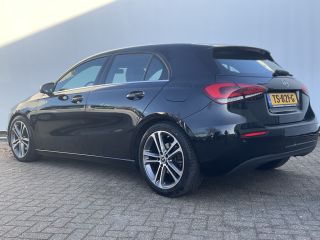 Mercedes A-Klasse 200 164pk Automaat 18 Inch Stoelverw Navi/Cam Widescreen 1Eig Uitstraling!