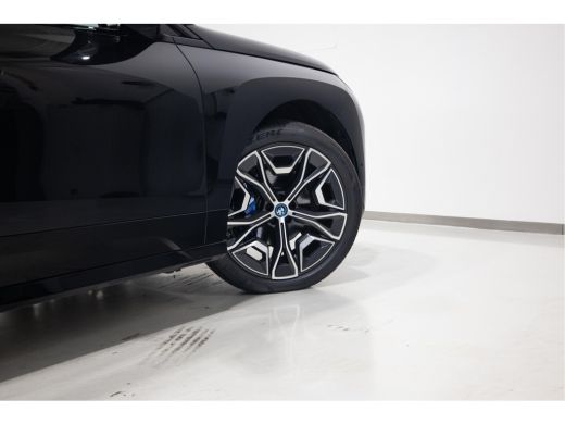 BMW iX xDrive40 High Executive Sportpakket ActivLease financial lease