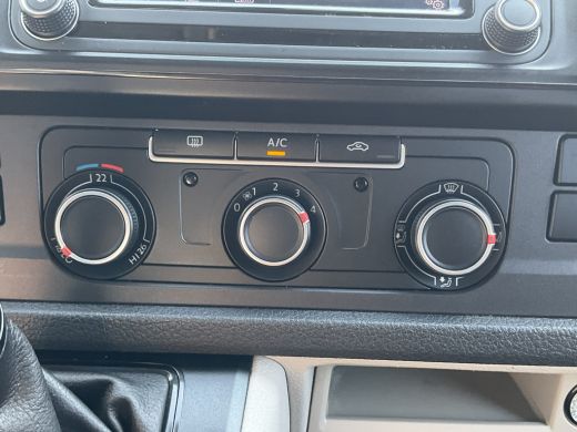 Volkswagen Transporter 5-Pers 2.0 TDI 204pk 4Motion L2H1 Dub Cab Highline 7-DSG L2H1 Dubbele Cabine Lang 4x4 Automaat AW... ActivLease financial lease