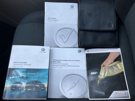 Volkswagen Transporter 5-Pers 2.0 TDI 204pk 4Motion L2H1 Dub Cab Highline 7-DSG L2H1 Dubbele Cabine Lang 4x4 Automaat AW... ActivLease financial lease