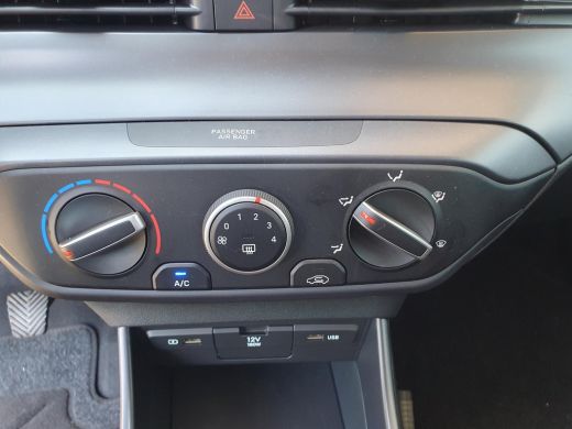 Hyundai Bayon 1.0 T-GDI i-Motion | Airconditioning | Cruise control | Telefoonverbinding | ActivLease financial lease