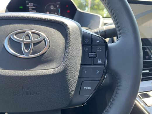 Toyota bZ4X Dynamic | Business Plus 71 kWh | Demo deal | 3-fase!| Pano | Camera | ActivLease financial lease