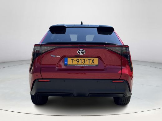 Toyota bZ4X Dynamic | Business Plus 71 kWh | Demo deal | 3-fase!| Pano | Camera | ActivLease financial lease