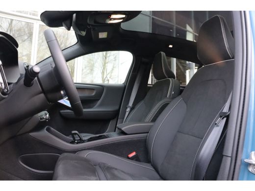 Volvo  C40 Recharge Ultimate | 360° Camera | Microtech Nubuck Bekleding | Harman Kardon | 20 Inch met All Se... ActivLease financial lease