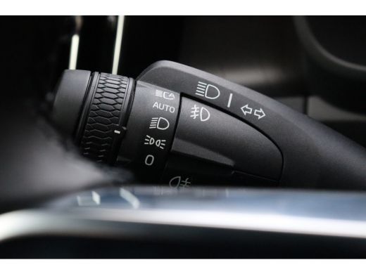 Volvo  C40 Recharge Ultimate | 360° Camera | Microtech Nubuck Bekleding | Harman Kardon | 20 Inch met All Se... ActivLease financial lease