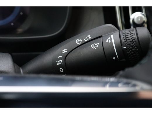 Volvo  C40 Recharge Ultimate | 360° Camera | Microtech Nubuck Bekleding | Harman Kardon | 20 Inch met All Se... ActivLease financial lease