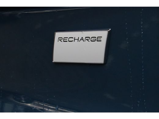 Volvo  C40 Recharge Ultimate | 360° Camera | Microtech Nubuck Bekleding | Harman Kardon | 20 Inch met All Se... ActivLease financial lease