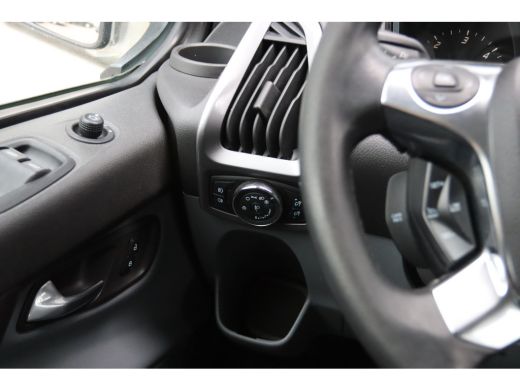 Ford Transit Custom 2.2 TDCI L2H1 DC TREND | LEDER | NAVI | CAMERA | TREKHAAK ActivLease financial lease