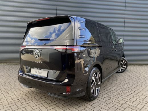 Volkswagen ID. Buzz Pro Advantage Elektromotor 150 kW (204 pk) 2988 mm Elektrische aandrijving RWD ActivLease financial lease