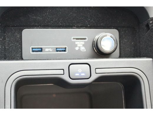 Land Rover Range Rover Sport 2.0 P400e HSE „De Uiver" Black Edition Keyless Entry, Matrix LED, Adaptive Cruise, Massage functi... ActivLease financial lease