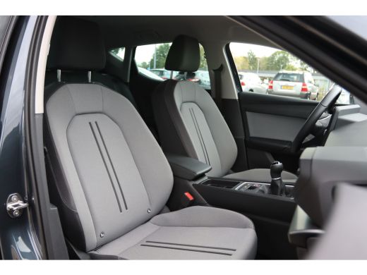 Seat Leon 1.5 131PK TSI STYLE | LED  | CARPLAY | VIRTUAL COCKPIT | LANE ASSIST | CRUISE | CLIMATE ActivLease financial lease