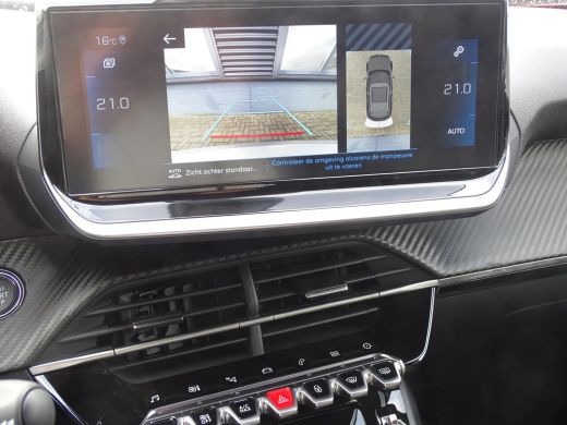 Peugeot 2008 1.2 PureTech Allure Pack Navigatie ,achteruitrij camera ,lichtmetalen velgen ,Keyless Entry ActivLease financial lease