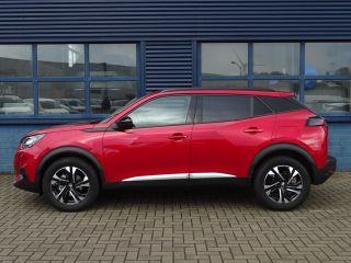 Peugeot 2008 1.2 PureTech Allure Pack Navigatie ,achteruitrij camera ,lichtmetalen velgen ,Keyless Entry