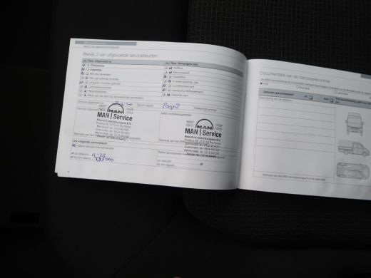 MAN TGE 30 2.0 *DEALER ONDERHOUDEN* + APPLE CARPLAY / CAMERA / NAVIGATIE ActivLease financial lease