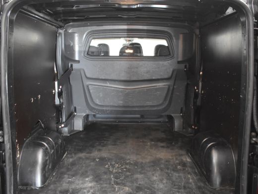 Nissan NV300 1.6 DCI 6-PERS. D.C. L2H1 + LEDER / CAMERA / NAVIGATIE ActivLease financial lease