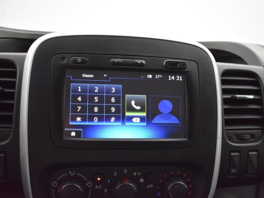 Nissan NV300 1.6 DCI 6-PERS. D.C. L2H1 + LEDER / CAMERA / NAVIGATIE ActivLease financial lease