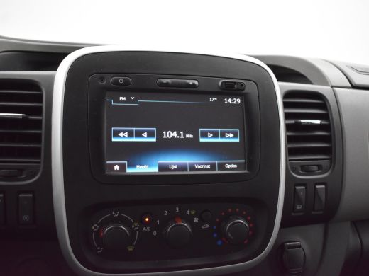 Nissan NV300 1.6 DCI 6-PERS. D.C. L2H1 + LEDER / CAMERA / NAVIGATIE ActivLease financial lease