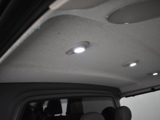 Nissan NV300 1.6 DCI 6-PERS. D.C. L2H1 + LEDER / CAMERA / NAVIGATIE ActivLease financial lease