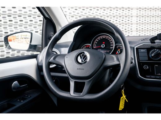 Volkswagen up! 1.0 60pk | Airco | Bluetooth Audio | Lane Assist ActivLease financial lease
