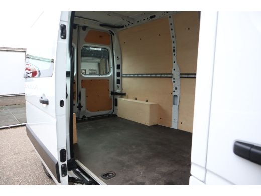 Renault Master T35 2.3 dCi L2H2 Camera, Cruise, Airco 130PK ActivLease financial lease