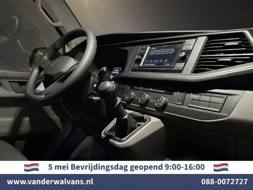 Volkswagen Transporter 2.0TDI 150pk L2H1 Euro6 Airco | Trekhaak | Cruisecontrol | Apple Carplay Parkeersensoren, Android... ActivLease financial lease