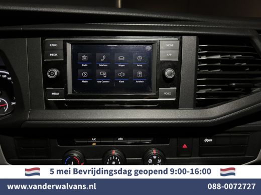 Volkswagen Transporter 2.0TDI 150pk L2H1 Euro6 Airco | Trekhaak | Cruisecontrol | Apple Carplay Parkeersensoren, Android... ActivLease financial lease