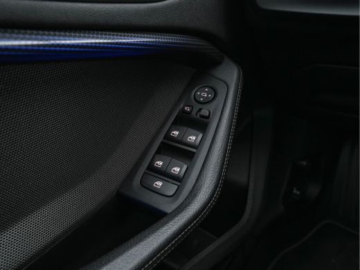 BMW 1 Serie 118i High Executive Edition Sport-Line (INCL-BTW) *LUXURY-LEATHER | DIGI-COCKPIT | HARMAN/KARDON-... ActivLease financial lease