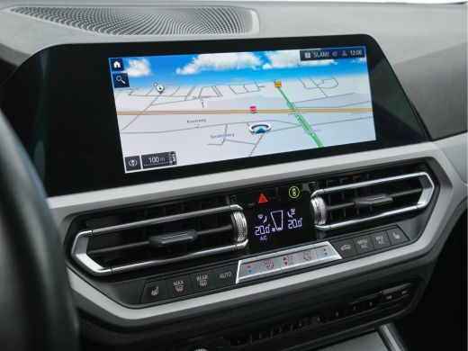 BMW 3 Serie Touring 330e (INCL-BTW) *LUXURY-LEATHER | NAVI-FULLMAP |  DIGI-COCKPIT | FULL-LED | DAB | ECC | P... ActivLease financial lease