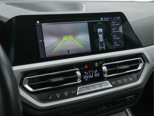 BMW 3 Serie Touring 330e (INCL-BTW) *LUXURY-LEATHER | NAVI-FULLMAP |  DIGI-COCKPIT | FULL-LED | DAB | ECC | P... ActivLease financial lease