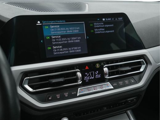 BMW 3 Serie Touring 330e (INCL-BTW) *VERNASCA-FULL-LEATHER | NAVI-FULLMAP |  DIGI-COCKPIT | FULL-LED | DAB | ... ActivLease financial lease